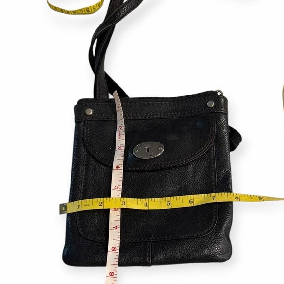 FOSSIL Women’s Vintage Brown Leather Mini Maddox Crossbody Bag - Picture 5 of 5